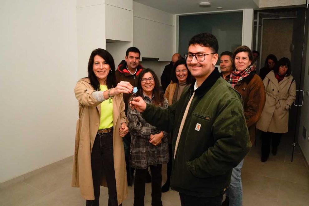 Imaxe 2 de 4 asociada á nova