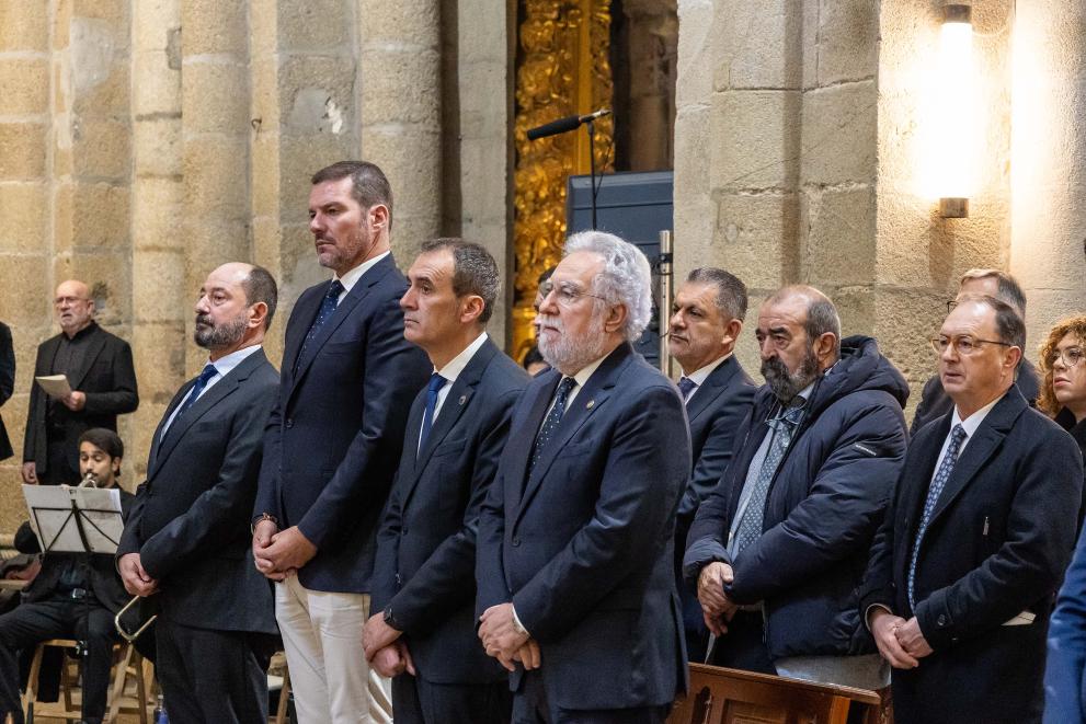 Imaxe 3 de 3 asociada á nova