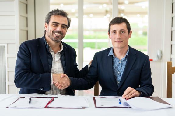 Imaxe da nova:A Xunta colabora co concello de Fisterra para a construción dunha beirarrúa peonil e arranxo do vial na rúa Mixirica cunha achega d...