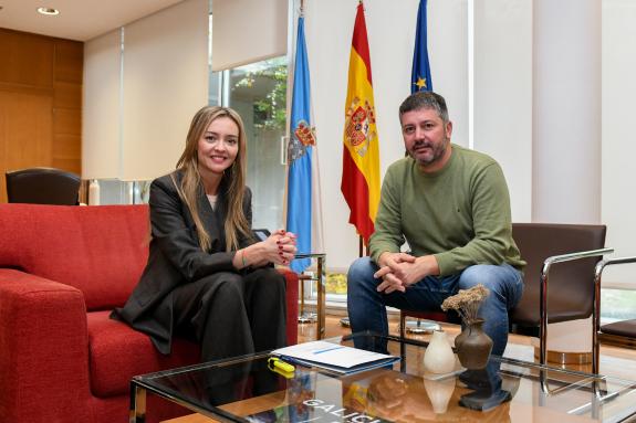 Imagen de la noticia:La Xunta y el ayuntamiento de Outes estudian nuevas vías de colaboración para la atención a la dependencia y discapacidad en...