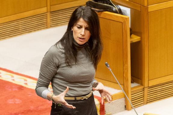 Imaxe da nova:A conselleira Allegue pon en valor a colaboración da Xunta cos concellos para dar respostas efectivas ás necesidades de vivenda