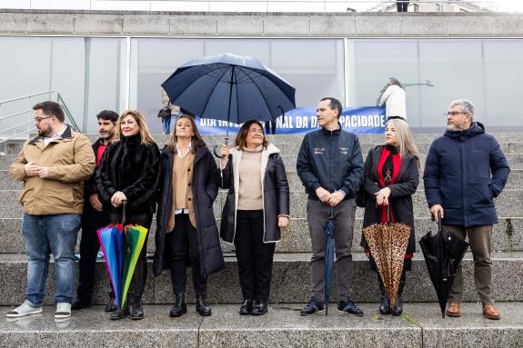 Imagen de la noticia:Ana Ortiz participa en Vigo en los actos del Día internacional de la discapacidad Bajo el mismo paraguas