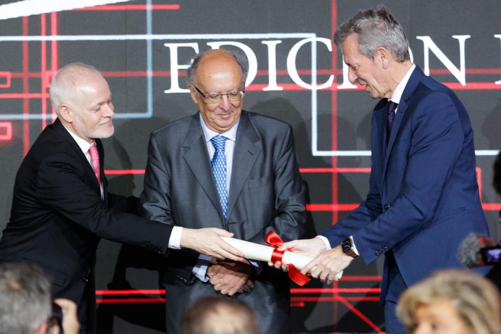 Imaxe 7 de 11 asociada á nova