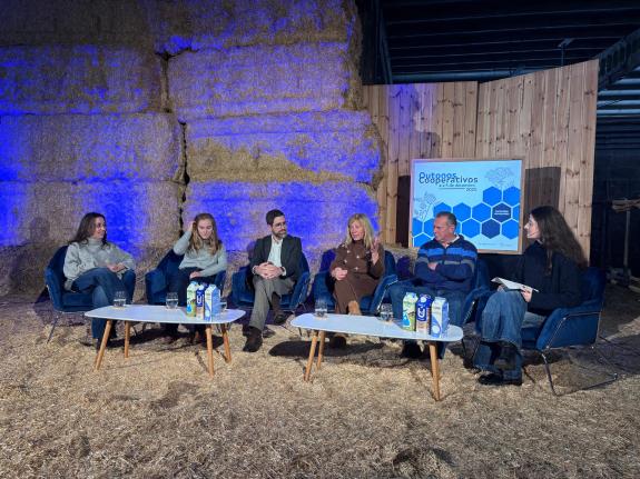 Imagen de la noticia:La Xunta destaca en los Otoños Cooperativos la nueva Ley de cooperativas que se aprobará en 2026 y el potencial del ámbito a...