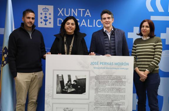 Imaxe da nova:A Xunta inaugura en Mondoñedo unha exposición de José Pernas que retrata a vila a mediados do pasado século