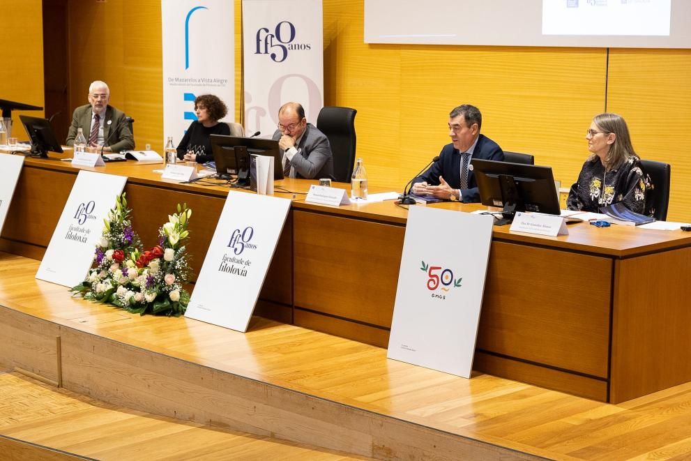 Imaxe 2 de 3 asociada á nova