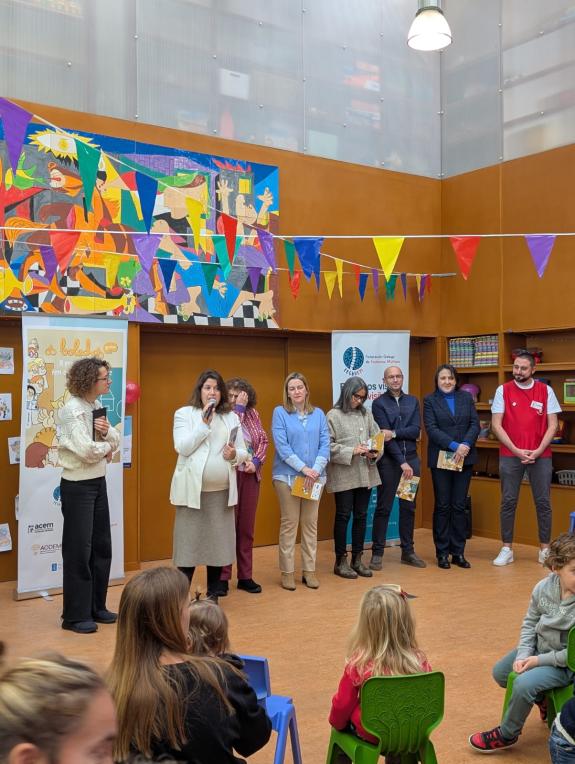 Imaxe da nova:A Xunta felicita a Fegadem pola súa aposta por sensibilizar á infancia sobre a esclerose múltiple