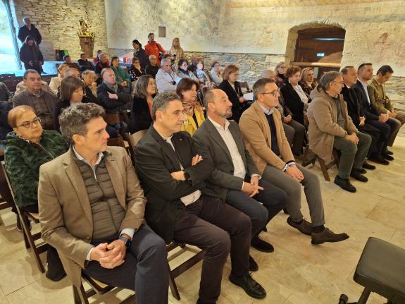 Imagen de la noticia:La Xunta destaca la proyección internacional que supone el Camino del Norte a la Mariña Lucense, con el 57 % de peregrinos e...