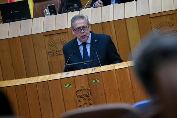 Imaxe da nova:Gómez Caamaño destaca la incorporación de la historia clínica para los pacientes de Povisa y el exhaustivo control y seguimiento de...