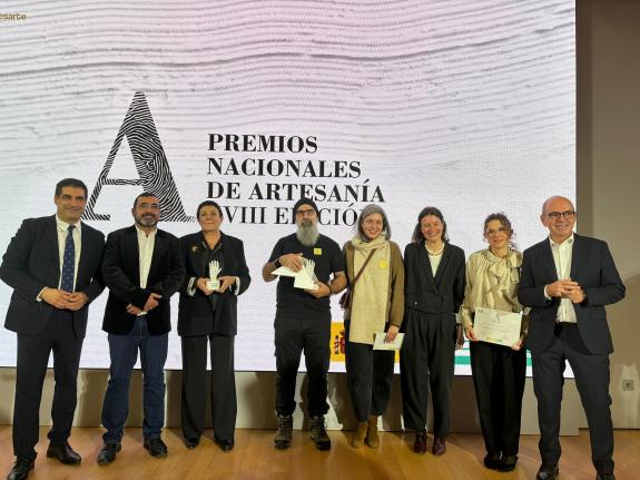 Imaxe da nova:A Fundación Artesanía de Galicia e o torneiro tomiñés Aitor Martínez resultan gañadores nos Premios Nacionais de Artesanía 2025