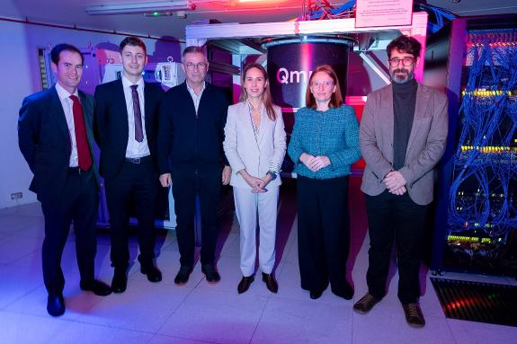 Imagen de la noticia:La Xunta muestra las capacidades en supercomputación y cuántica al Ministerio para la Transformación Digital