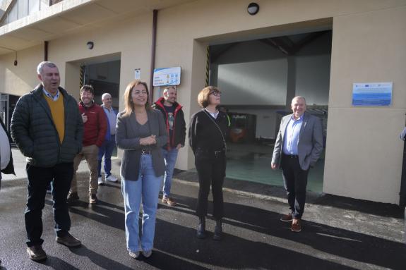 Imaxe da nova:Villaverde aborda coas confrarías de Porto do Son e Portosín o impacto dos TACs na frota do cerco