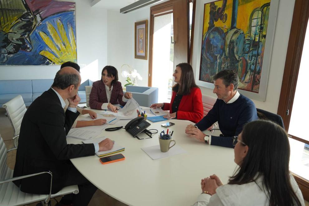 Imaxe 4 de 5 asociada á nova