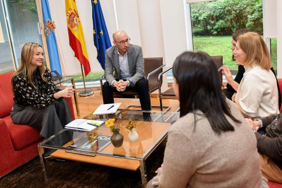 Imaxe da nova:Fabiola García destaca a dedicación e experiencia das escolas infantís de iniciativa social