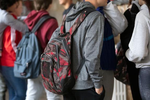 Imagen de la noticia:La Xunta publica la Ley de protección de la salud que convertirá Galicia en la primera comunidad en prohibir el consumo de b...