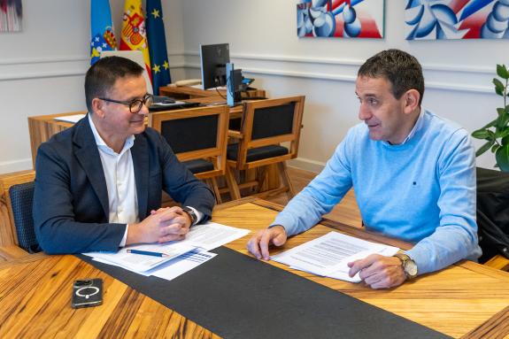 Imaxe da nova:A Xunta reforza a colaboración co concello de crecente co gallo de aumentar a empregabilidade e de potenciar o sector comercial do ...