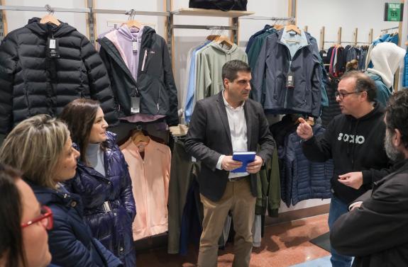 Imagen de la noticia:La Xunta impulsa la innovación y sostenibilidad del comercio con una nueva convocatoria de casi 4 M€ que agiliza trámites y ...