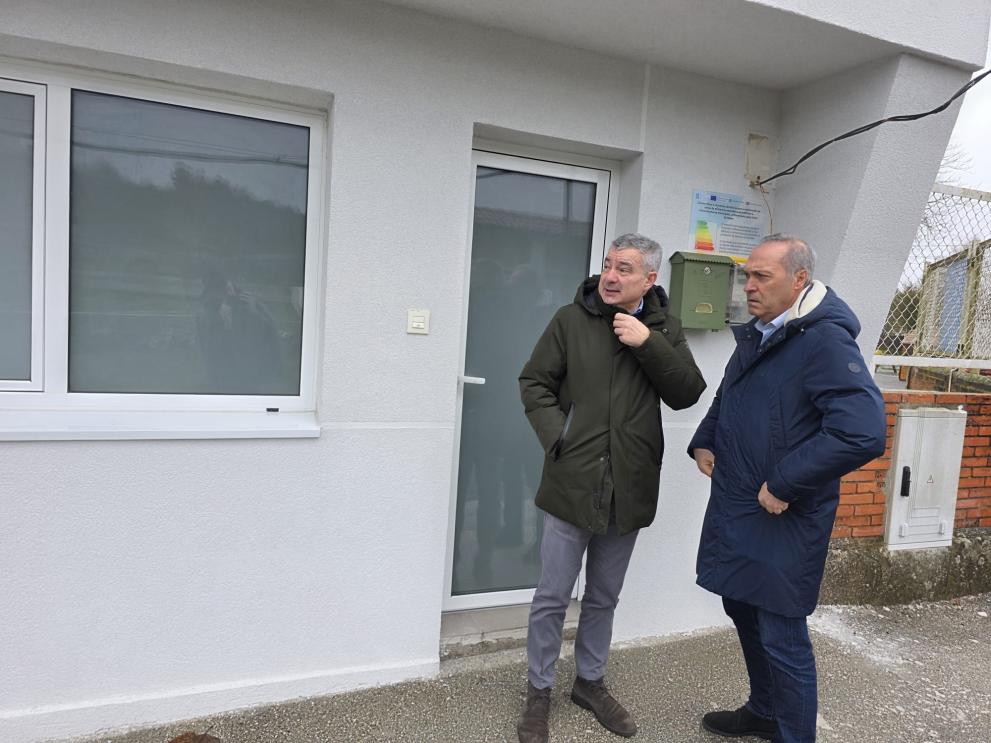 Imaxe 3 de 4 asociada á nova