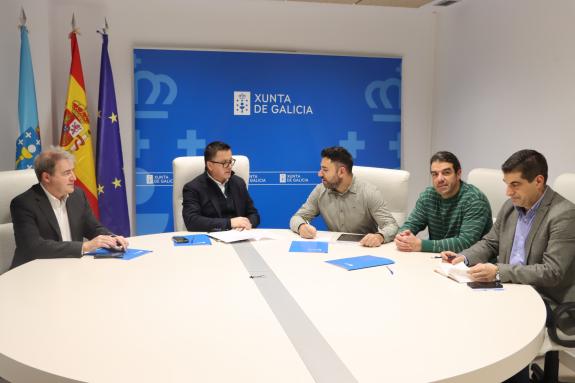 Imaxe da nova:A Xunta avalía cos concellos de Montederramo e Vilar de Santos vías de colaboración en materia de emprego e dinamización territoria...