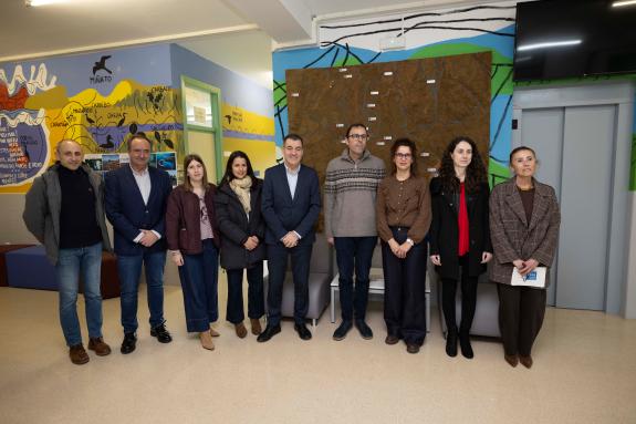 Imaxe da nova:A Xunta gaba o “orgullo” que representan os tres docentes premiados polo seu traballo STEM no rural