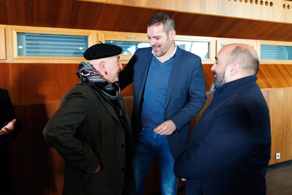 Imaxe 4 de 8 asociada á nova