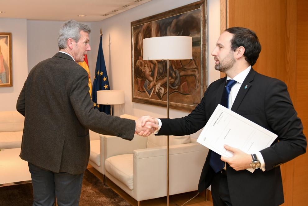 Imaxe 3 de 3 asociada á nova