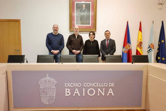 Imagen de la noticia:Lorenzana evalúa con el alcalde de Baiona las posibilidades de desarrollo de suelo empresarial en el municipio