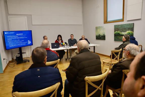 Imagen de la noticia:A Xunta activa a nova liña de axudas para rehabilitación de vivendas en concellos de menos de 5.000 habitantes, con achegas ...