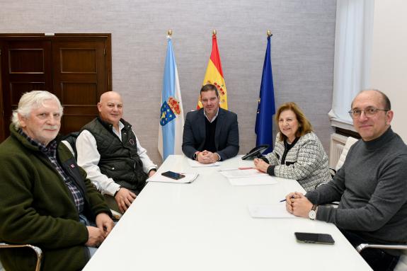 Imaxe da nova:A Xunta estuda reforzar a colaboración coa Fundación Carlos Velo entrando no seu padroado