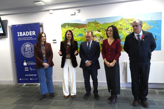 Imaxe da nova:María José Gómez pon en valor a colaboración entre universidades e administracións a prol do rural