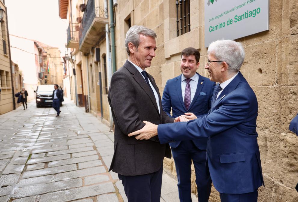 Imaxe 15 de 23 asociada á nova