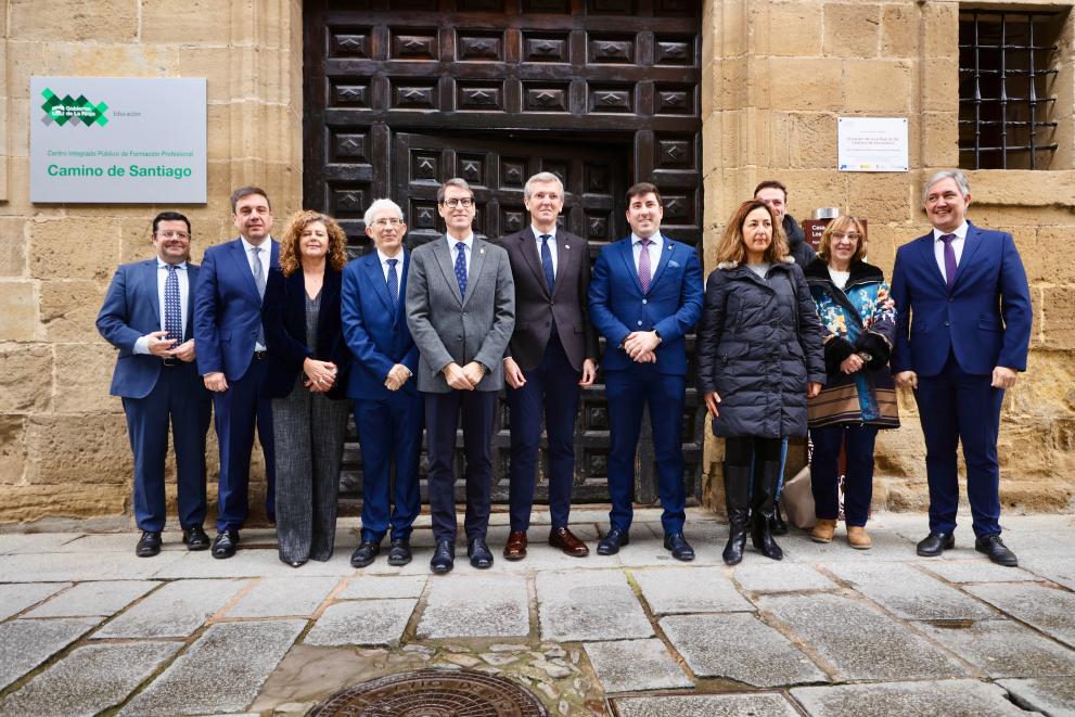 Imaxe 17 de 23 asociada á nova