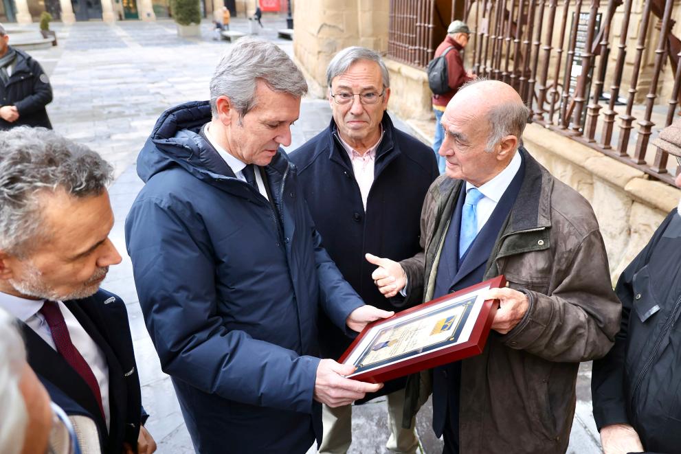 Imaxe 9 de 23 asociada á nova