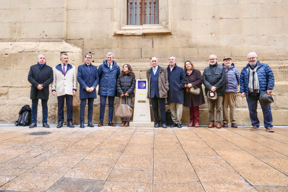 Imaxe 10 de 23 asociada á nova