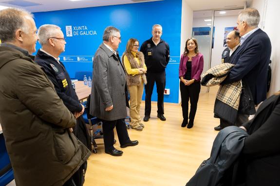 Imaxe da nova:Gardacostas de Galicia, Mariña Mercante e Sasemar reforzan a coordinación da seguridade no mar