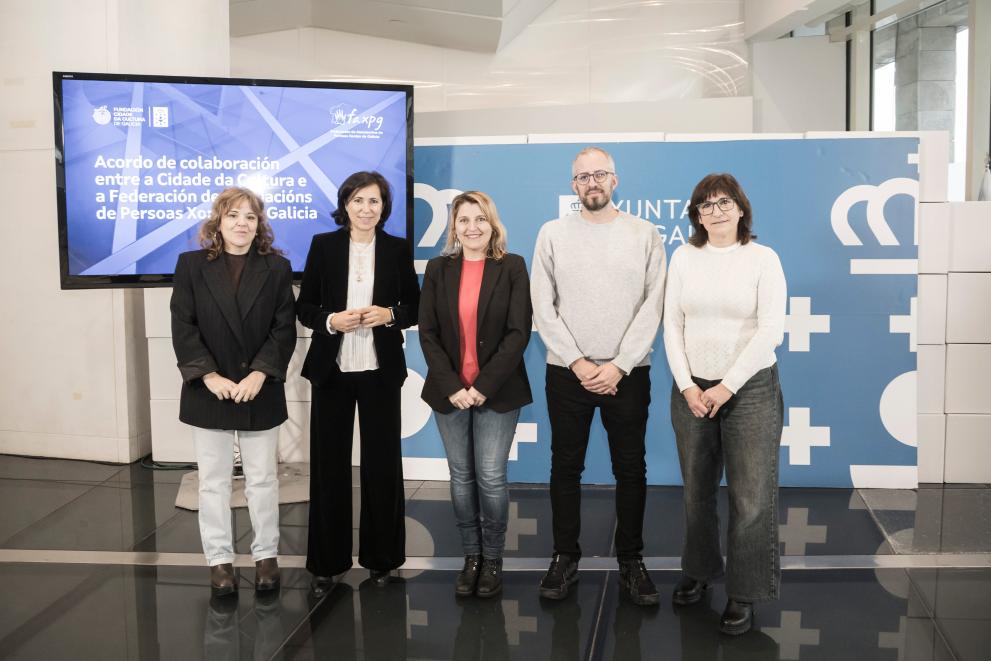 Imaxe 2 de 2 asociada á nova