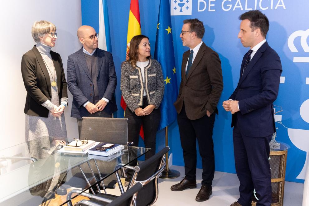 Imaxe 2 de 2 asociada á nova