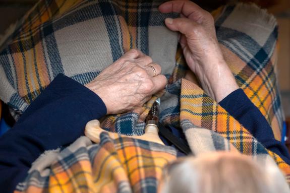 Imagen de la noticia:La Xunta alcanza un acuerdo de legislatura con la Fegamp para la financiación del Servicio de Ayuda en el Hogar