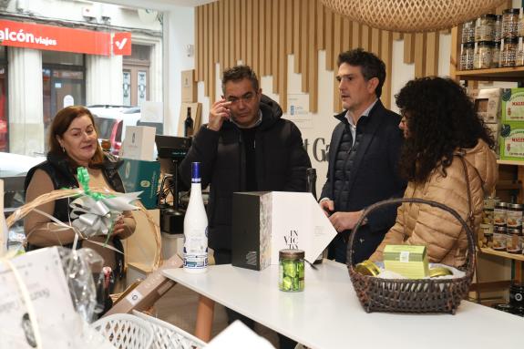 Imagen de la noticia:La Xunta acercó más de 155.000 euros a 18 comercios de la zona sur de la provincia de Lugo para apoyar actuaciones de mejora...