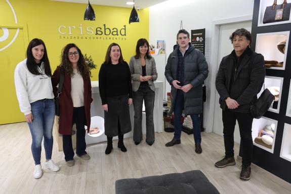 Imaxe da nova:A Xunta achegou o ano pasado 27.000 euros a seis comercios da comarca de Sarria para impulsar accións de mellora da competitividade