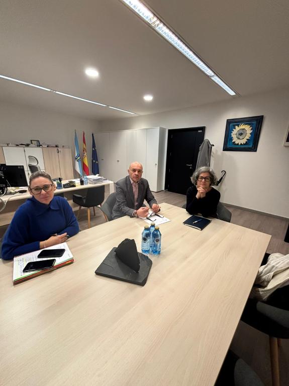 Imaxe da nova:A Xunta aborda coa Fegamp novas accións para impulsar a rede de entidades locais contra a violencia de xénero