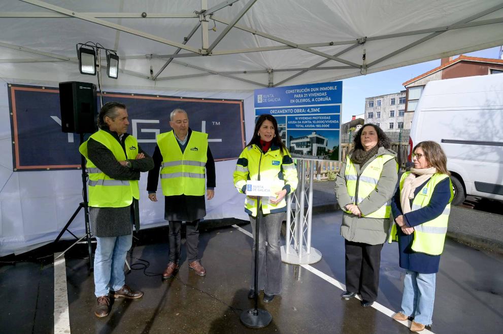 Imaxe 1 de 3 asociada á nova