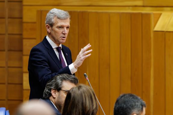 Imaxe da nova:Rueda responde no Pleno as preguntas dos grupos parlamentarios