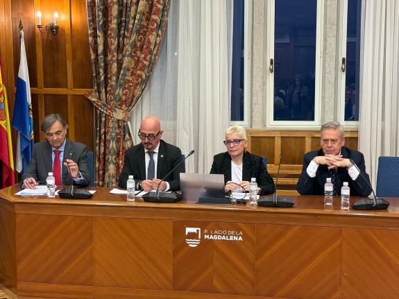 Imagen de la noticia:Gómez Caamaño destaca el liderazgo de Galicia en la apuesta por la sostenibilidad de los sistemas sanitarios impulsando infr...