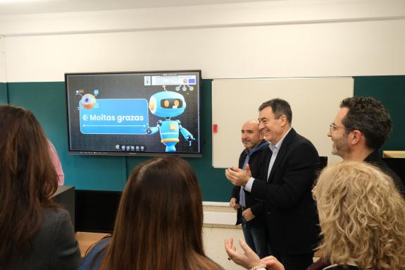 Imaxe da nova:A Xunta licita por 13,5 M€ o proxecto EdugalIA, que incorpora a intelixencia artificial á xestión educativa para mellorar o éxito e...