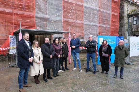 Imaxe da nova:López Campos anuncia que as obras impulsadas pola Xunta en San Pedro de Melide estarán rematadas en primavera