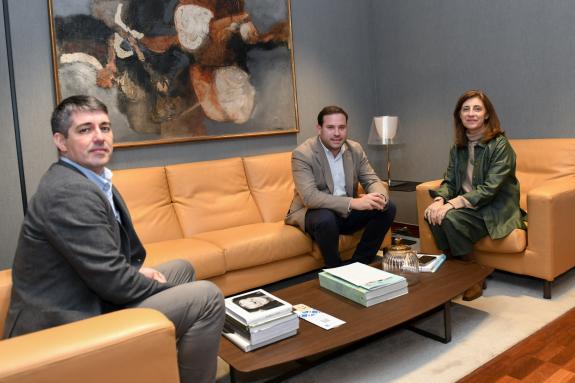 Imaxe da nova:A Xunta e o Concello de Cerdedo-Cotobade avalían as necesidades municipais en saneamento e abastecemento