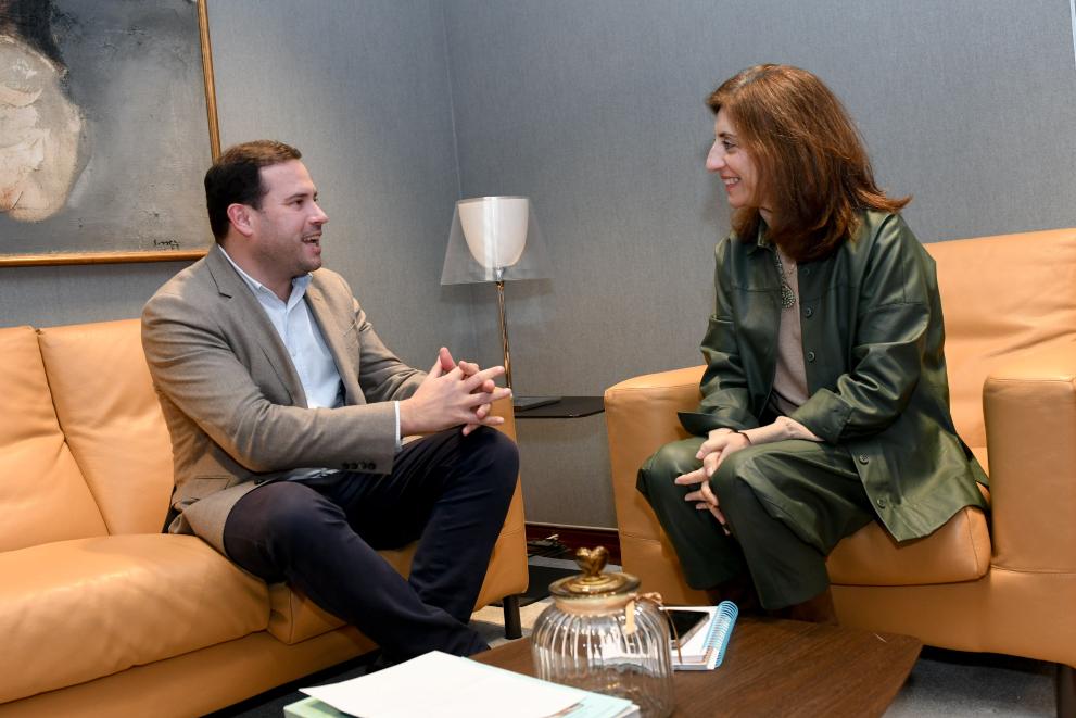 Imaxe 2 de 2 asociada á nova