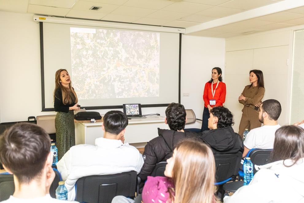 Imaxe 2 de 2 asociada á nova