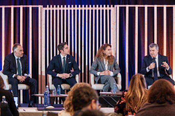 Imagen de la noticia:La ATRIGA destaca su compromiso para facilitar el cumplimiento de los deberes tributarios y el esfuerzo en la lucha contra e...